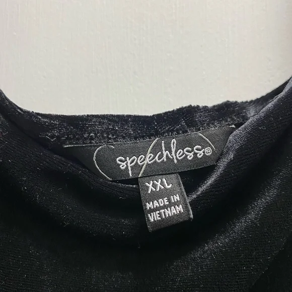 Junior’s Size XXL Mesh Sleeve Velvet Bodycon Dress - Picture 7 of 7